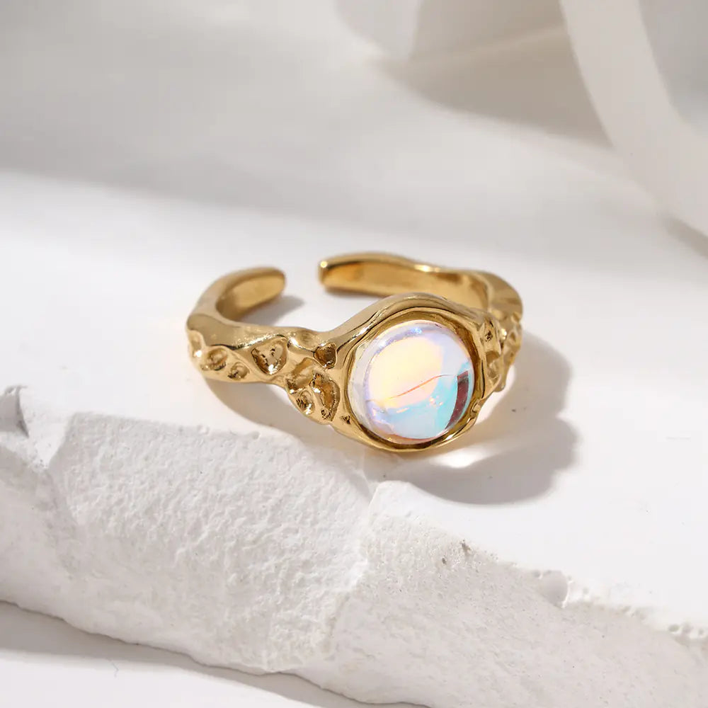 Round Moonstone Open Ring Adjustable    EJ25R01364G