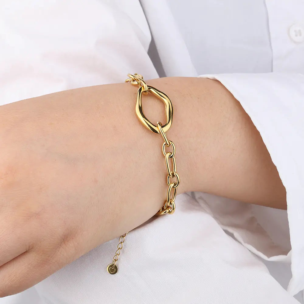 Irregular Circle Bracelet EJ25B02869G