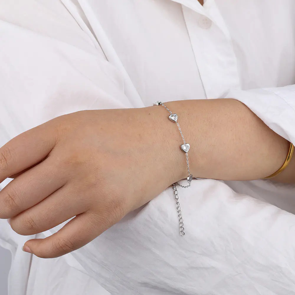 Love Heart Shape Bracelet     EJ25B02836S