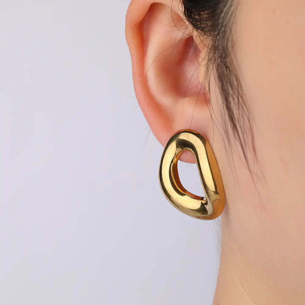 Oval Hollow Stud Earrings   EJ25E01538G