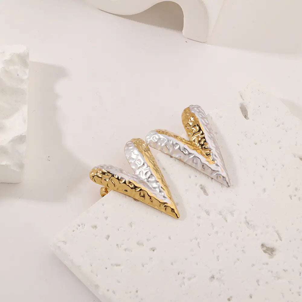 Fashion V-Shape Stub Earring Grooved Texture    EJ25E01480GS