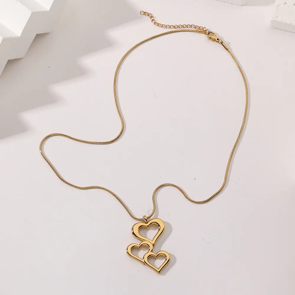 Irregular Heart Necklace    EJ25N06363G