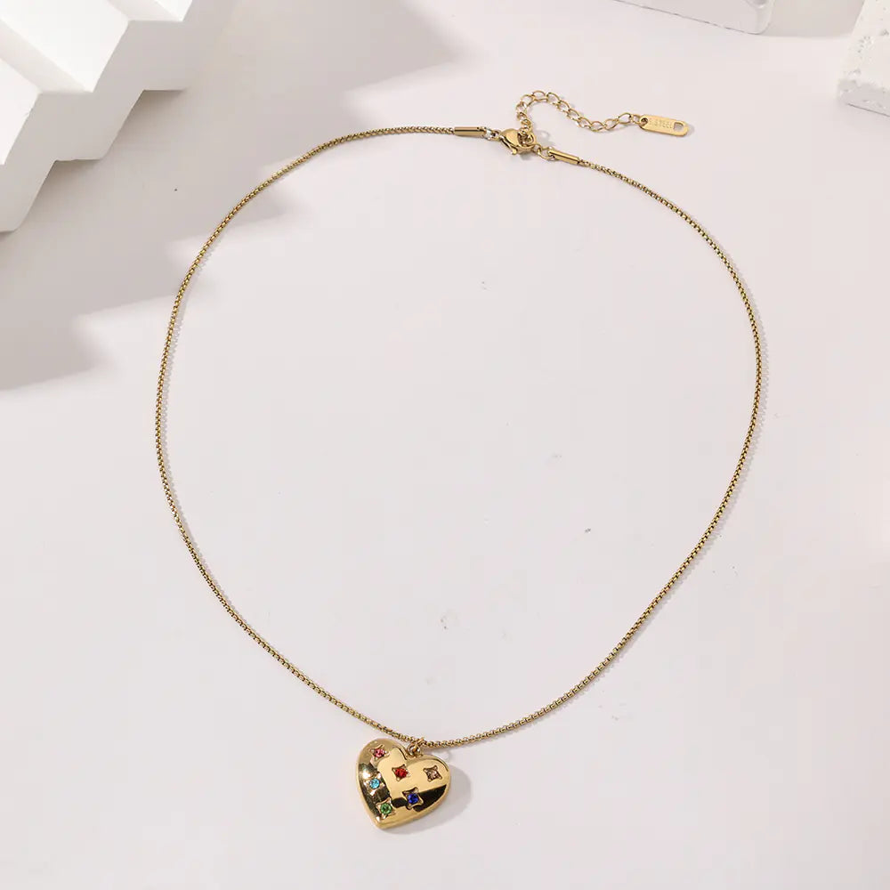 Heart Shape Gemstones Necklace    25N06371G