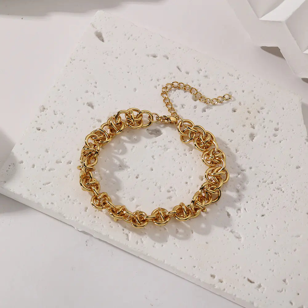 DuDubai Gold Plated Chunky Geometric Irregular Circle Cross Bracelet    EJ25B02833G