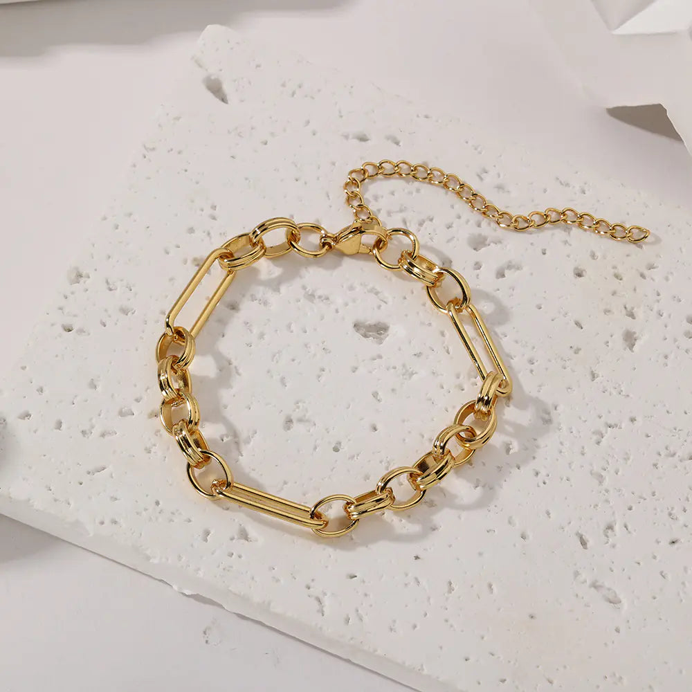 Gold Stainless Steel Circle Bracelet   EJ25B02839G