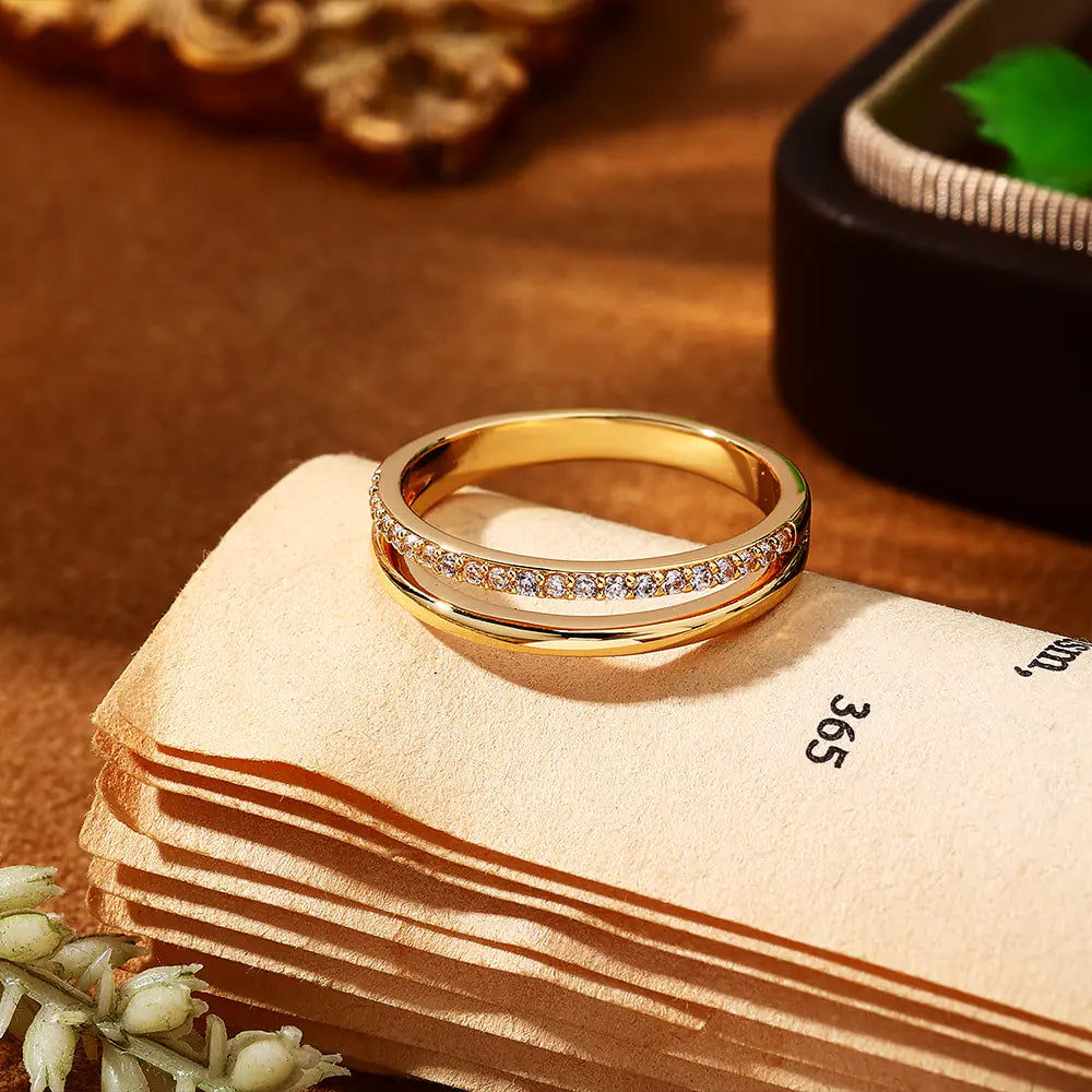 Elegent Style White Diamond Gold Plated Brass Ring EJR01759G-7