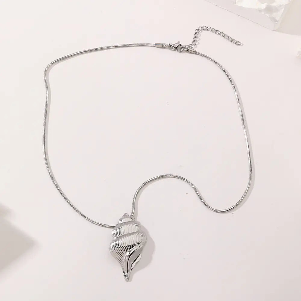 Conch Pendant Snack Chain   EJ25N06382S