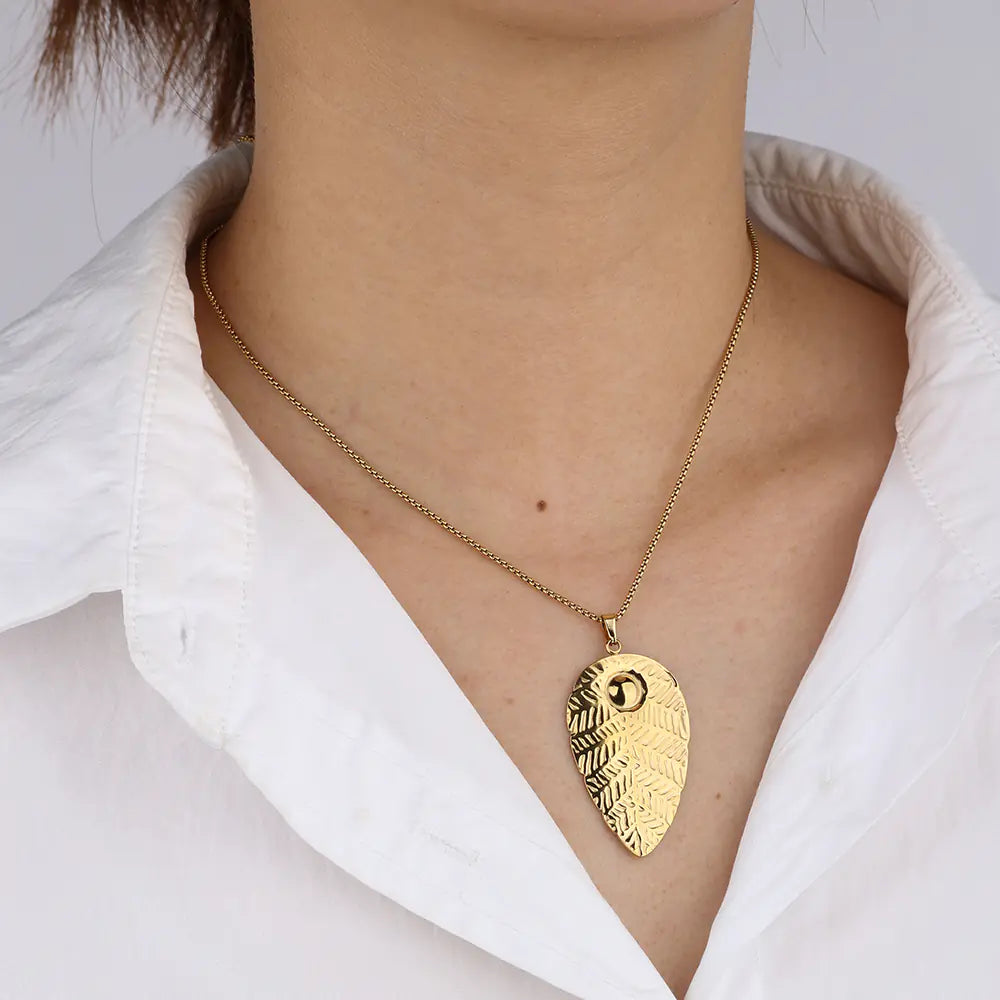 Leaves Pendant Women Chain    EJ25N06386G