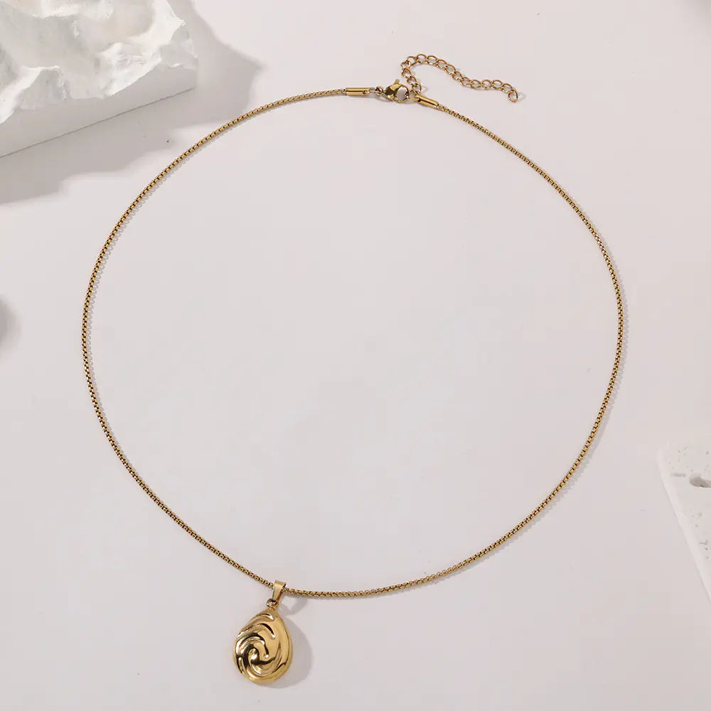 Hammered Pear Pendant Chain   EJ25N06388G